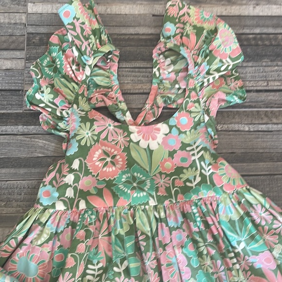 Eleanor Rose matching ruffle dresses - Picture 2 of 5
